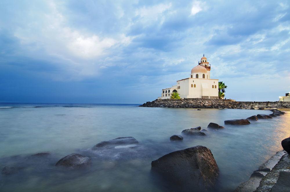 Sheraton Jeddah Hotel - Saudi Brothers Commercial Company Branch Luaran gambar The church of St. John the Baptist