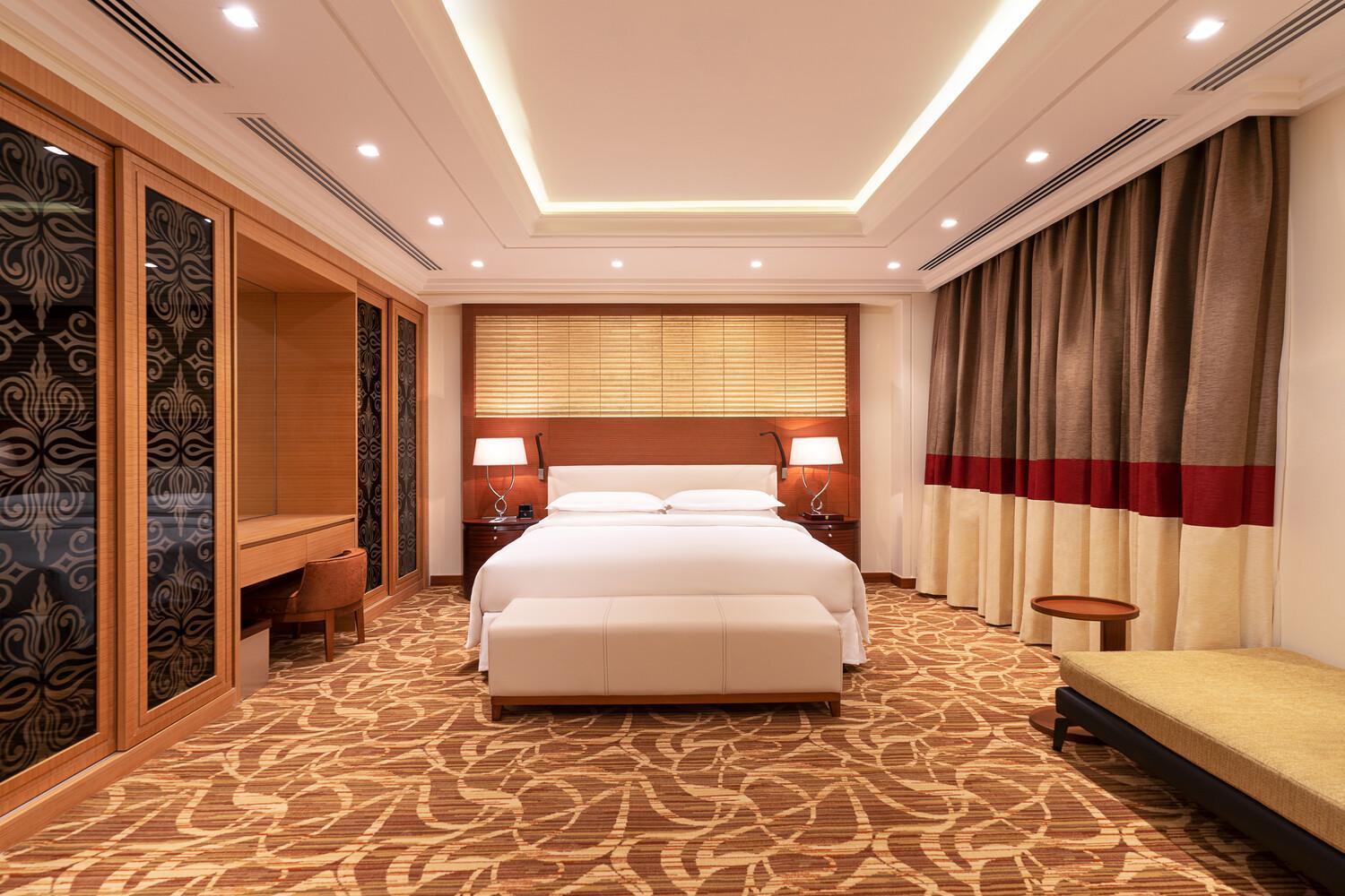 Sheraton Jeddah Hotel - Saudi Brothers Commercial Company Branch Luaran gambar A bedroom at the hotel